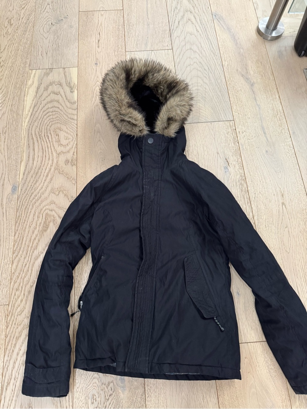 ARITZIA TNA BLACK WINTER JACKET